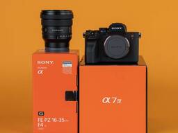 Sony a7 IV Mirrorless Camera with 28-70mm f/3.5-5.6 Lens